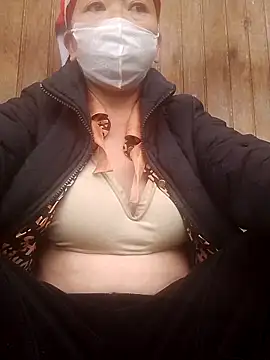 VangLe73 online show from November 2025 02:26:02 AM