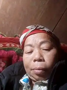 VangLe73 online show from February 2026 01:22:02 PM