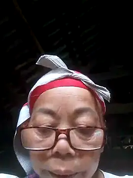 VangLe73 online show from September 2025 07:37:01 AM