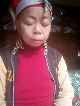 VangLe73 online show from February 2026 03:48:01 AM