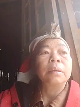 VangLe73 online show from December 2025 04:13:02 AM