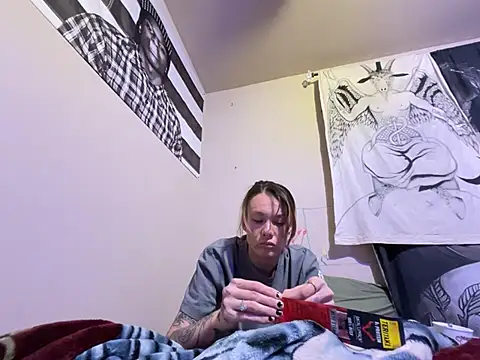 Snapshot of bratlipss chatting on February 2026 09:49:02 AM bratlipss online show from February 2026 09:49:02 AM