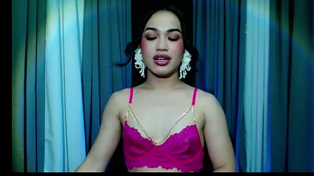 Snapshot of HavenJade_TS chatting on February 2026 05:46:02 AM HavenJade TS online show from February 2026 05:46:02 AM