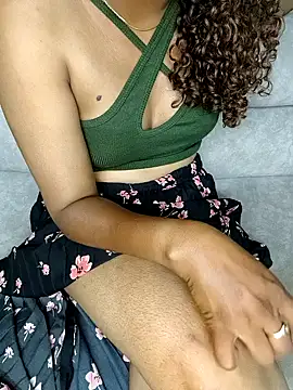 Tamilpallavi online show from March 2026 01:44:01 PM