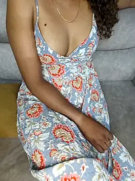 Tamilpallavi online show from April 2026 02:07:02 AM