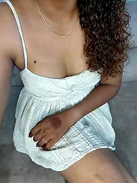Tamilpallavi online show from May 2026 10:41:02 AM