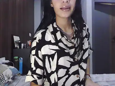 Tanvi Angel online show from November 2025 11:54:02 AM