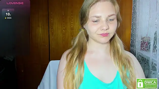 AlinaMors online show from June 2026 04:41:01 PM