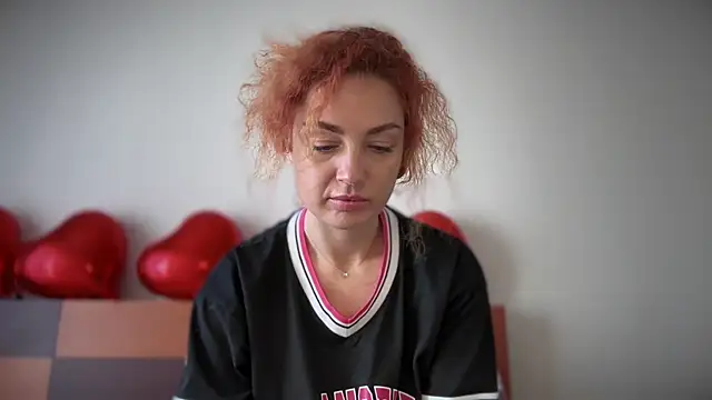 Reddgiirl online show from March 2026 08:52:01 AM