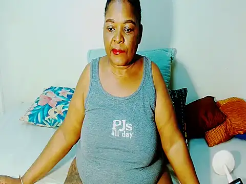 Love-Racheal75 online show from April 2026 11:22:01 PM