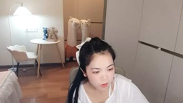 Snapshot of XiaoAnQi chatting on September 2025 12:10:01 PM XiaoAnQi online show from September 2025 12:10:01 PM