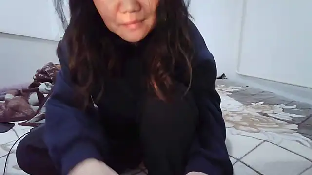 sakuradelreina online show from March 2026 05:40:01 PM