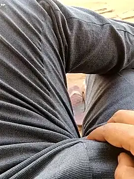 hard boy9455 online show from April 2026 08:10:01 AM