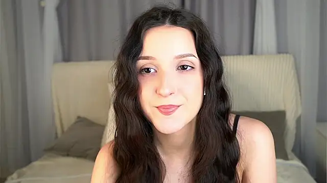 FalineBeacher online show from February 2026 01:16:02 AM