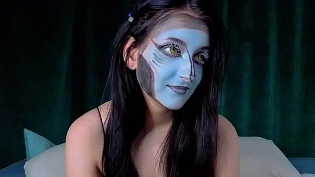 Snapshot of FalineBeacher chatting on October 2025 02:07:01 PM FalineBeacher online show from October 2025 02:07:01 PM