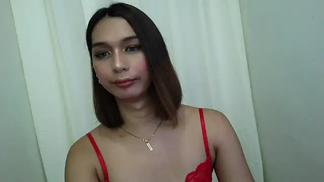 Sophia Trans online show from April 2026 08:43:01 PM