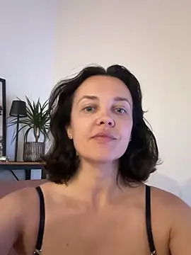 Snapshot of sonyaxbelle chatting on June 2026 08:03:01 PM sonyaxbelle online show from June 2026 08:03:01 PM