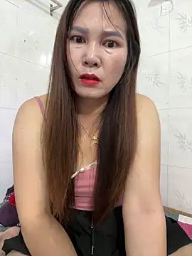 Moan Mary online show from October 2025 09:03:01 PM