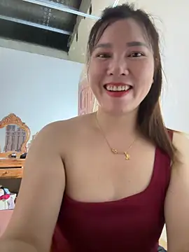 Moan Mary online show from October 2025 10:05:02 AM
