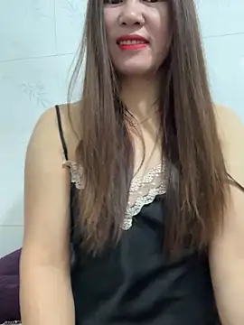 Moan Mary online show from October 2025 11:37:01 PM