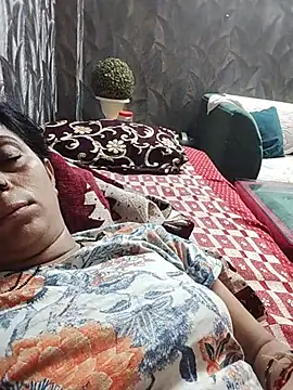 Soniya Roy online show from June 2026 03:28:01 AM
