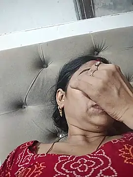 Snapshot of Soniya_Roy chatting on June 2026 02:11:02 PM Soniya Roy online show from June 2026 02:11:02 PM