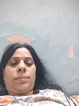Snapshot of Soniya_Roy chatting on June 2026 05:19:01 PM Soniya Roy online show from June 2026 05:19:01 PM