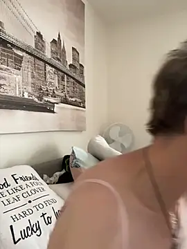 Curvy-Jinx online show from February 2026 01:44:02 PM