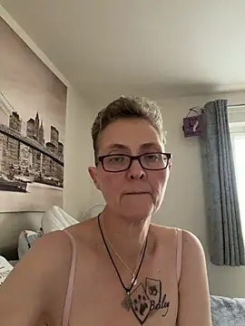 Curvy-Jinx online show from February 2026 08:22:01 AM