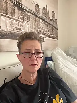 Curvy-Jinx online show from February 2026 11:32:01 AM