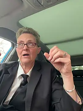 Curvy-Jinx online show from April 2026 10:22:02 AM