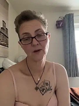 Curvy-Jinx online show from February 2026 08:35:02 AM