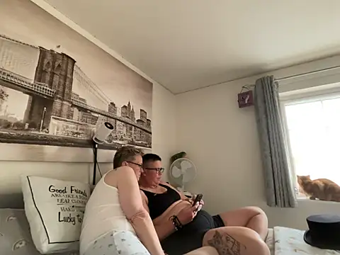 Curvy-Jinx online show from June 2026 07:26:02 PM