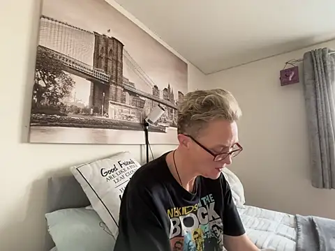 Curvy-Jinx online show from March 2026 08:36:01 AM