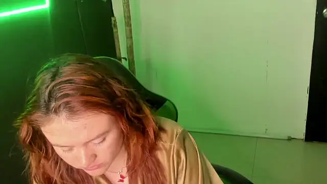 AliaMiller  online show from February 2026 11:33:01 PM