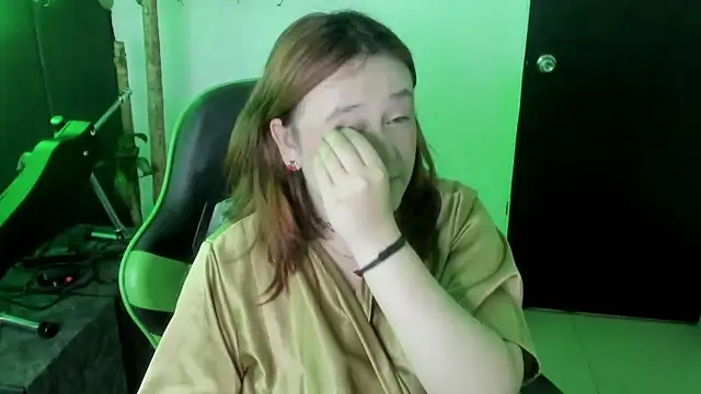 AliaMiller  online show from February 2026 01:05:02 AM