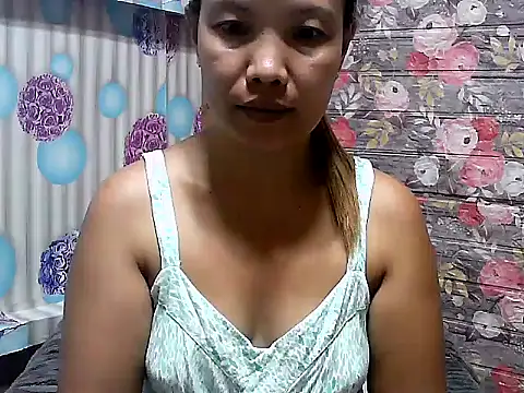 Snapshot of AsianHorny4uxx chatting on October 2025 09:39:01 AM AsianHorny4uxx online show from October 2025 09:39:01 AM
