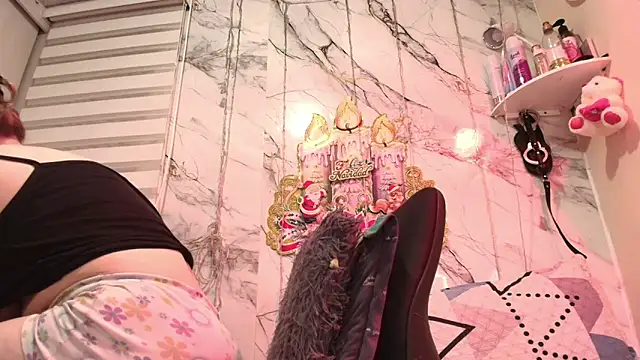 rachelroberts online show from December 2025 09:22:02 AM