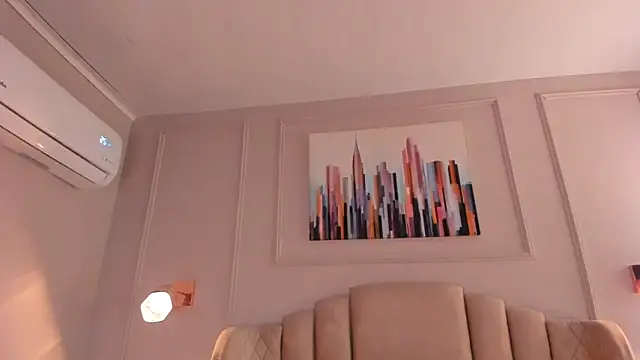 mia kisses2 online show from March 2026 03:06:01 AM