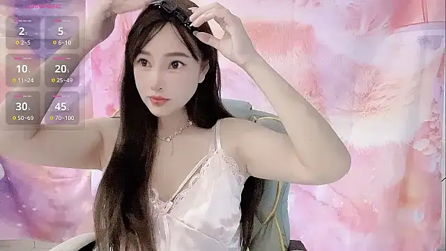 Crush-7ii online show from November 2025 11:53:02 PM