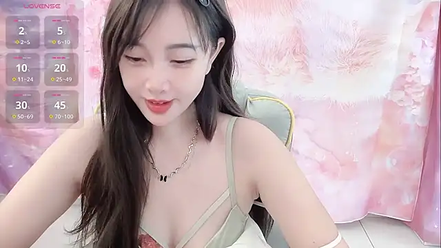 Crush-7ii online show from February 2026 04:03:01 AM