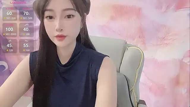 Crush-7ii online show from October 2025 12:33:02 AM