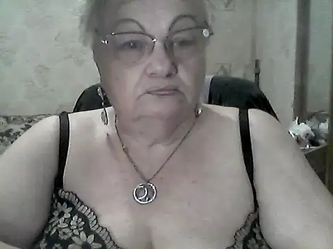 NatalieNorth online show from October 2025 08:10:02 PM