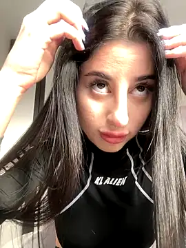 Snapshot of meowallen chatting on October 2025 01:07:02 AM meowallen online show from October 2025 01:07:02 AM