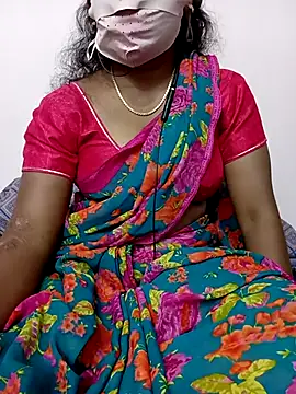 Snapshot of Cute_Renuka chatting on October 2025 05:14:02 PM Cute Renuka online show from October 2025 05:14:02 PM