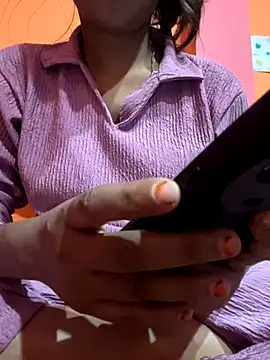 sakshi5533 online show from October 2025 05:01:01 PM