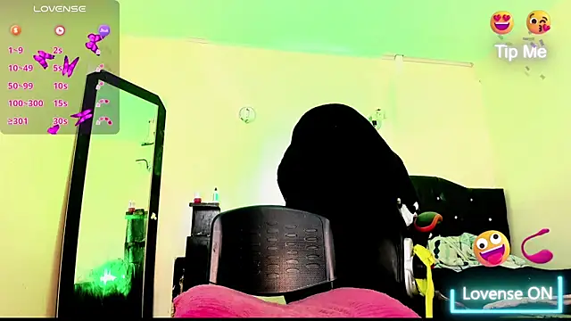 Rossedewitt  online show from January 2026 06:47:02 PM