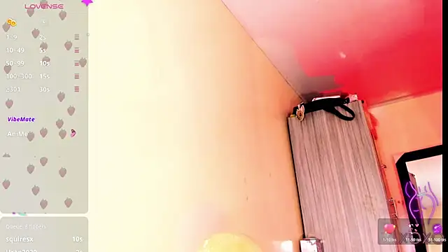 Rossedewitt  online show from February 2026 07:03:01 PM