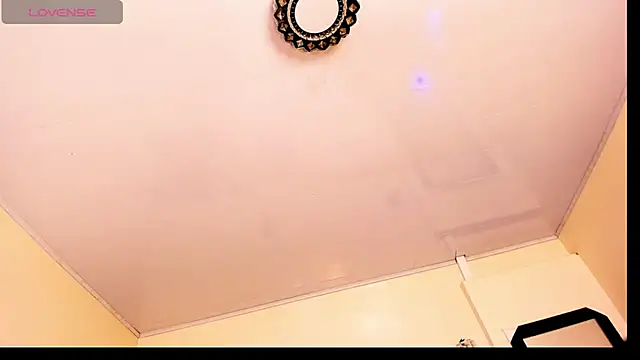 Rossedewitt  online show from December 2025 11:16:02 AM