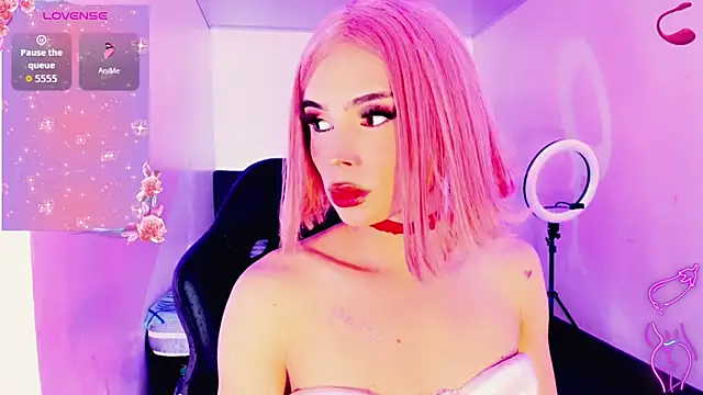 Rossedewitt  online show from November 2025 07:06:01 PM